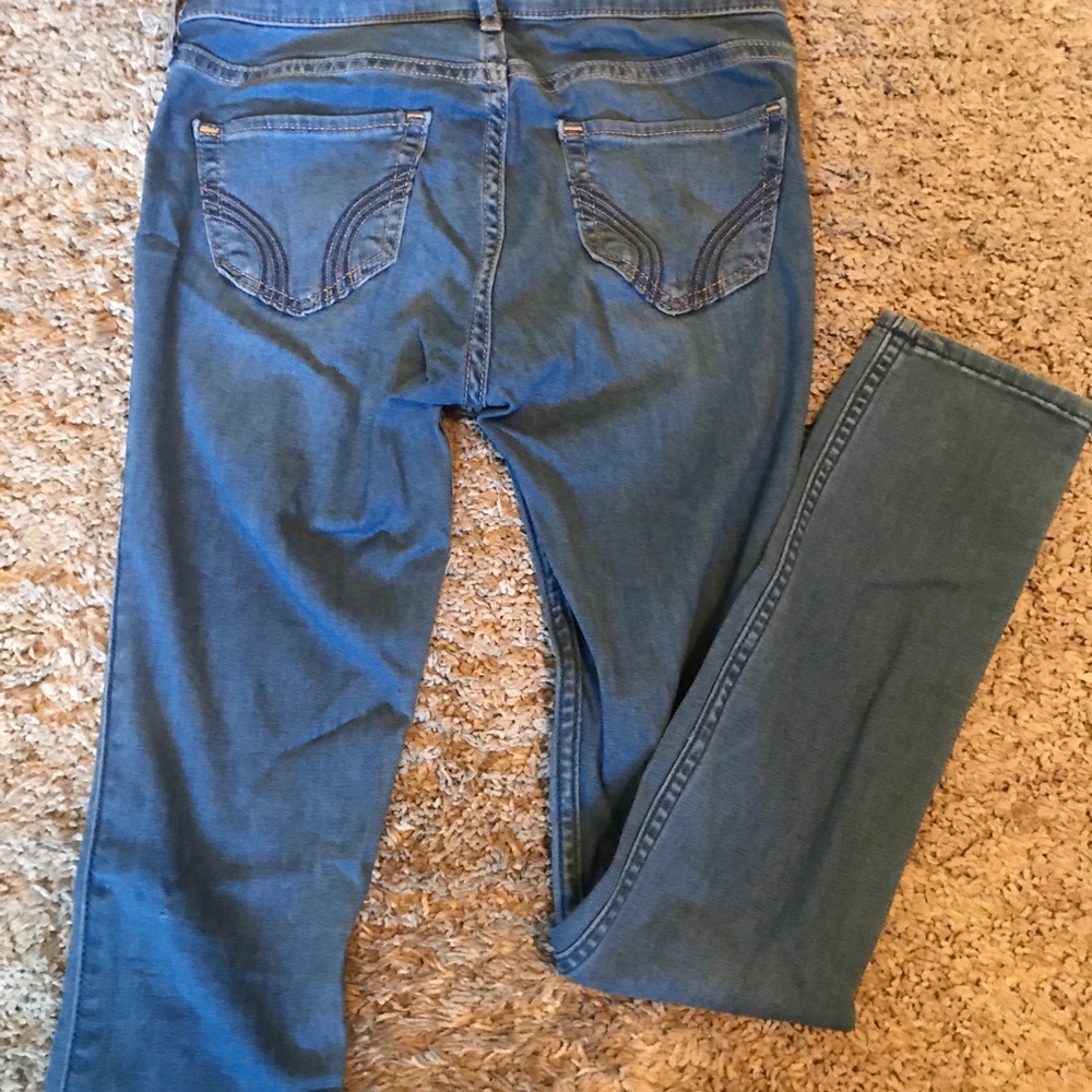 Blue jeans - Picture 3 of 3